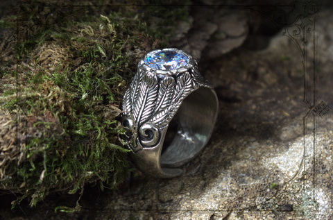 Женское обручальное кольцо с большим белым цирконом "Дух"