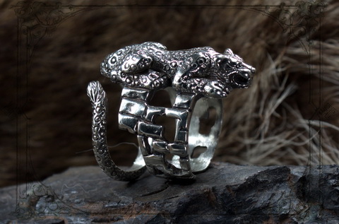 Пантера ювелирное женское кольцо кошка