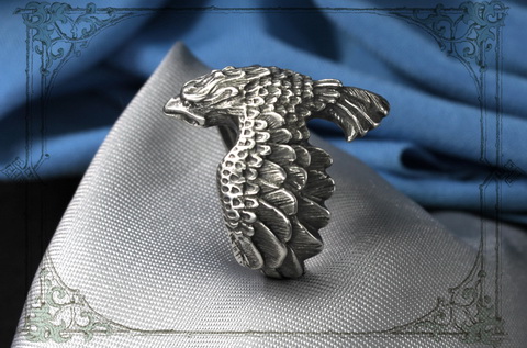 Сокол серебряное мужское кольцо "Фалькон" ювелирный перстень с птицей