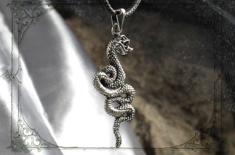 Женский кулон змейка ювелирная подвеска подарок девушке