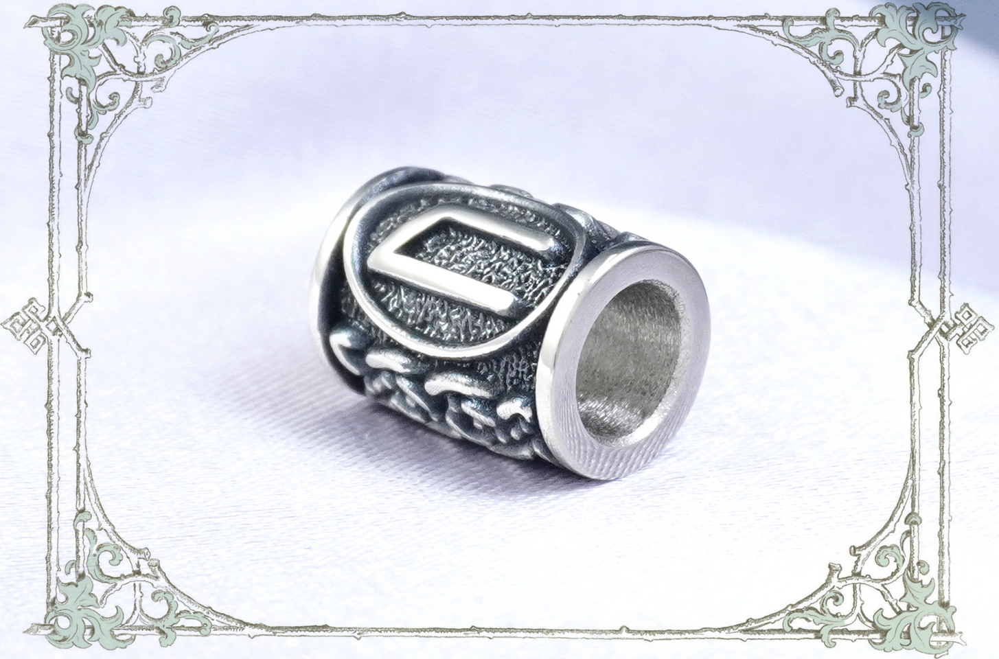 Темляк с руной Уруз: Защита и сила в каждом движении