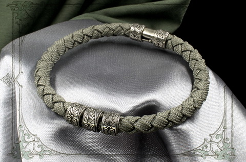 браслеты плетение из шнуровс серебром