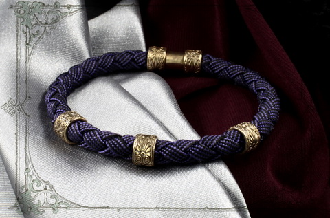 плетеные браслеты женские с золотыми бусинами