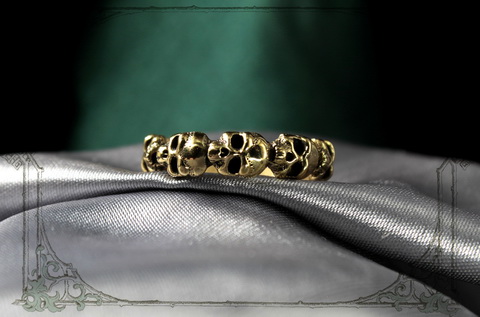мужское кольцо с черепом из бронзы купить в рок-магазине Джокер
