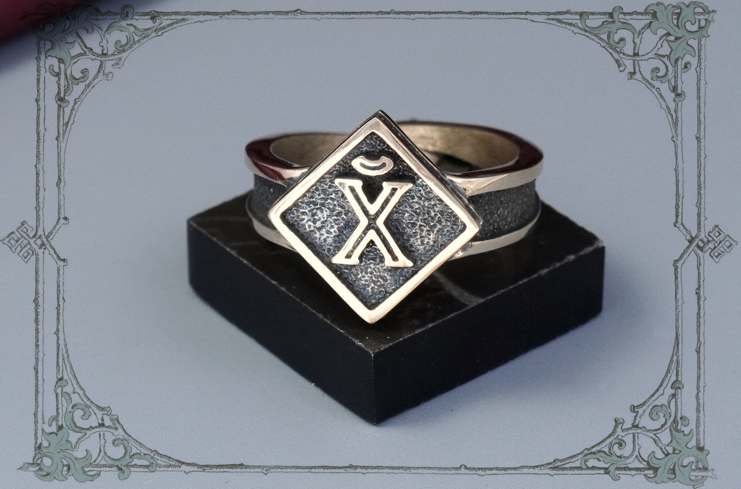 кольцо «Аморальная Х» купить в Joker-Studio