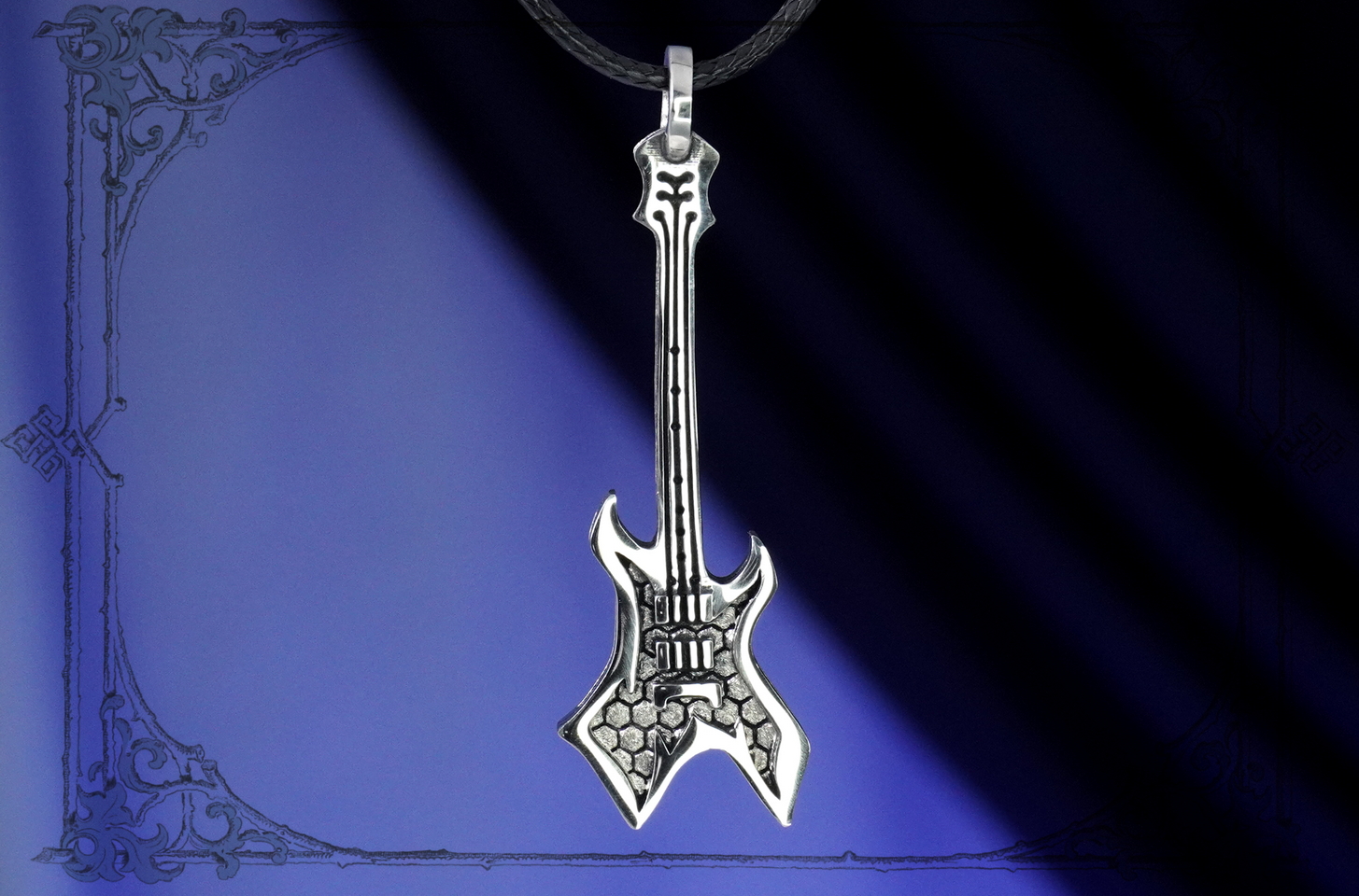 Подвеска Гитара Warlock: Рок Атрибутика для Любителей Музыки