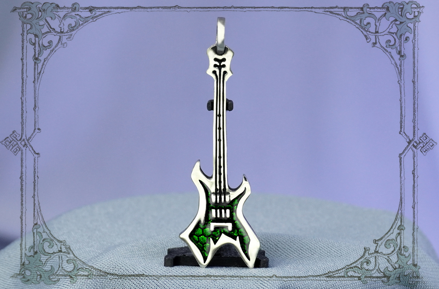 Эмалированный кулон Варлок: Рок Атрибутика для Любителей Музыки