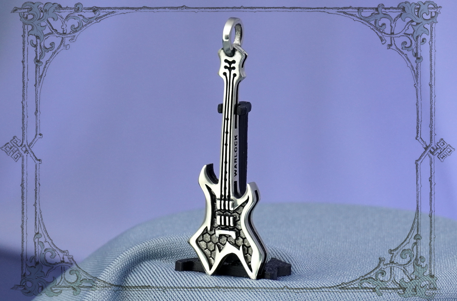Рок Культура в Украшениях: Подарок Неформалу – Подвеска Гитара Warlock