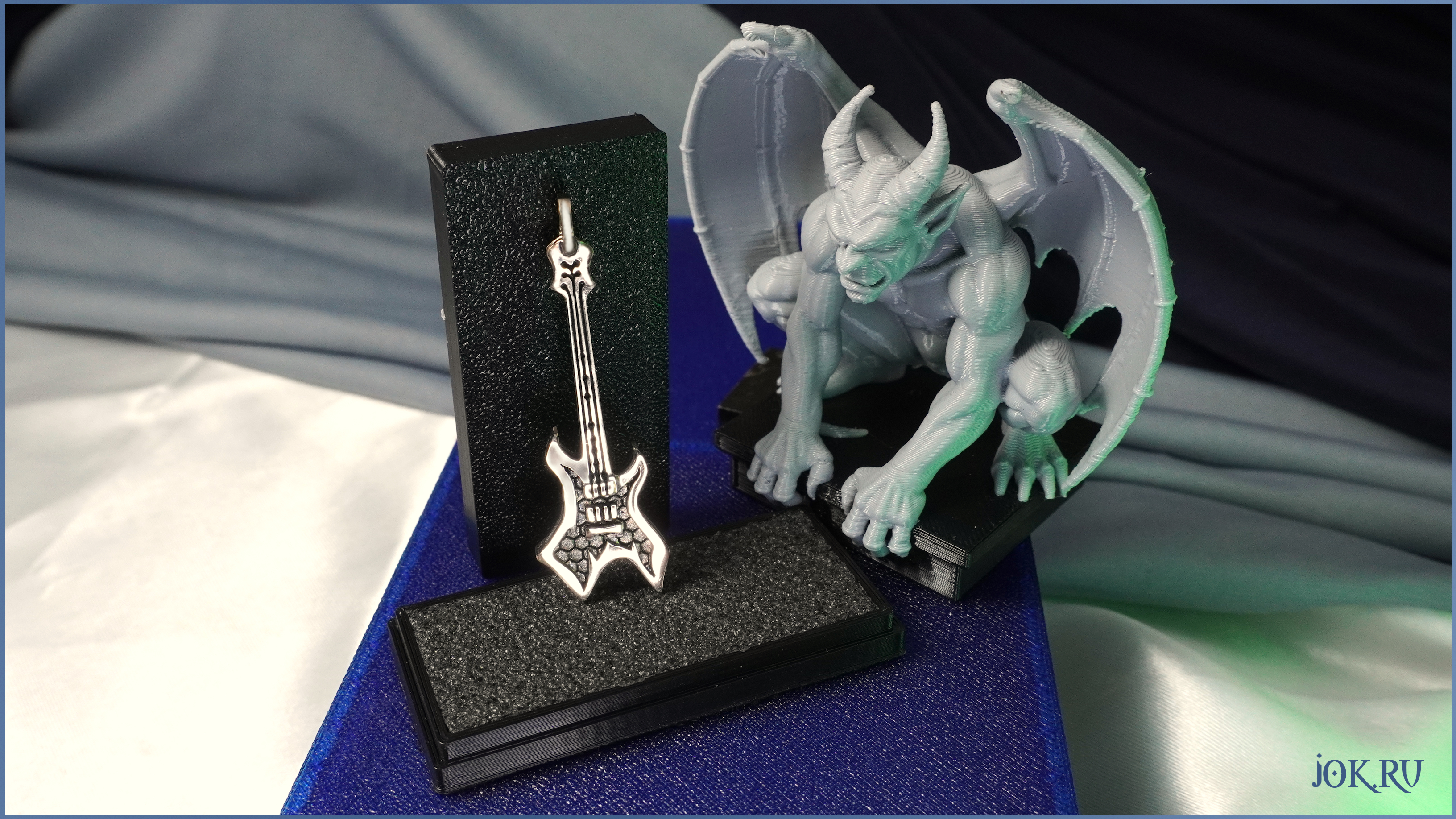 оригинальная подвеска гитара для музыканта в подарок в Joker-Studio