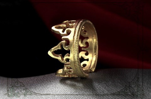 Кольцо в виде золотой короны - купить женское кольцо с позолотой